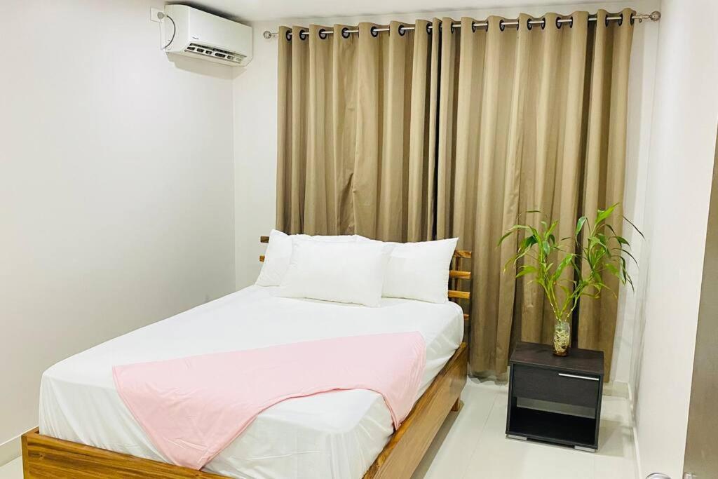 Lovely 4-Bedroom Holiday Home With Free Parking. Lautoka Exterior foto